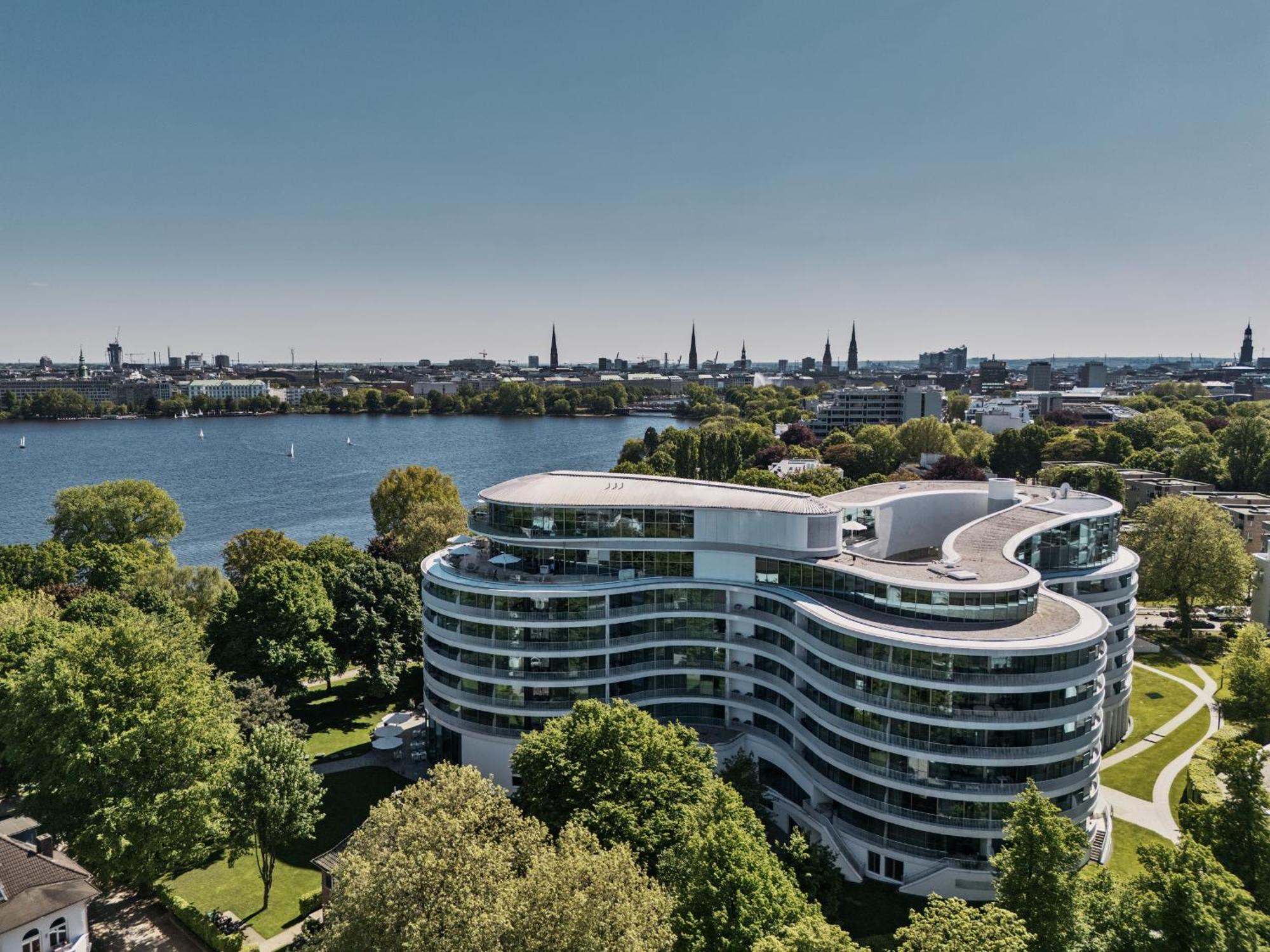 The Fontenay המבורג מראה חיצוני תמונה Residential complex in Hamburg